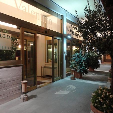 Hotel Valentino Terni Esterno foto