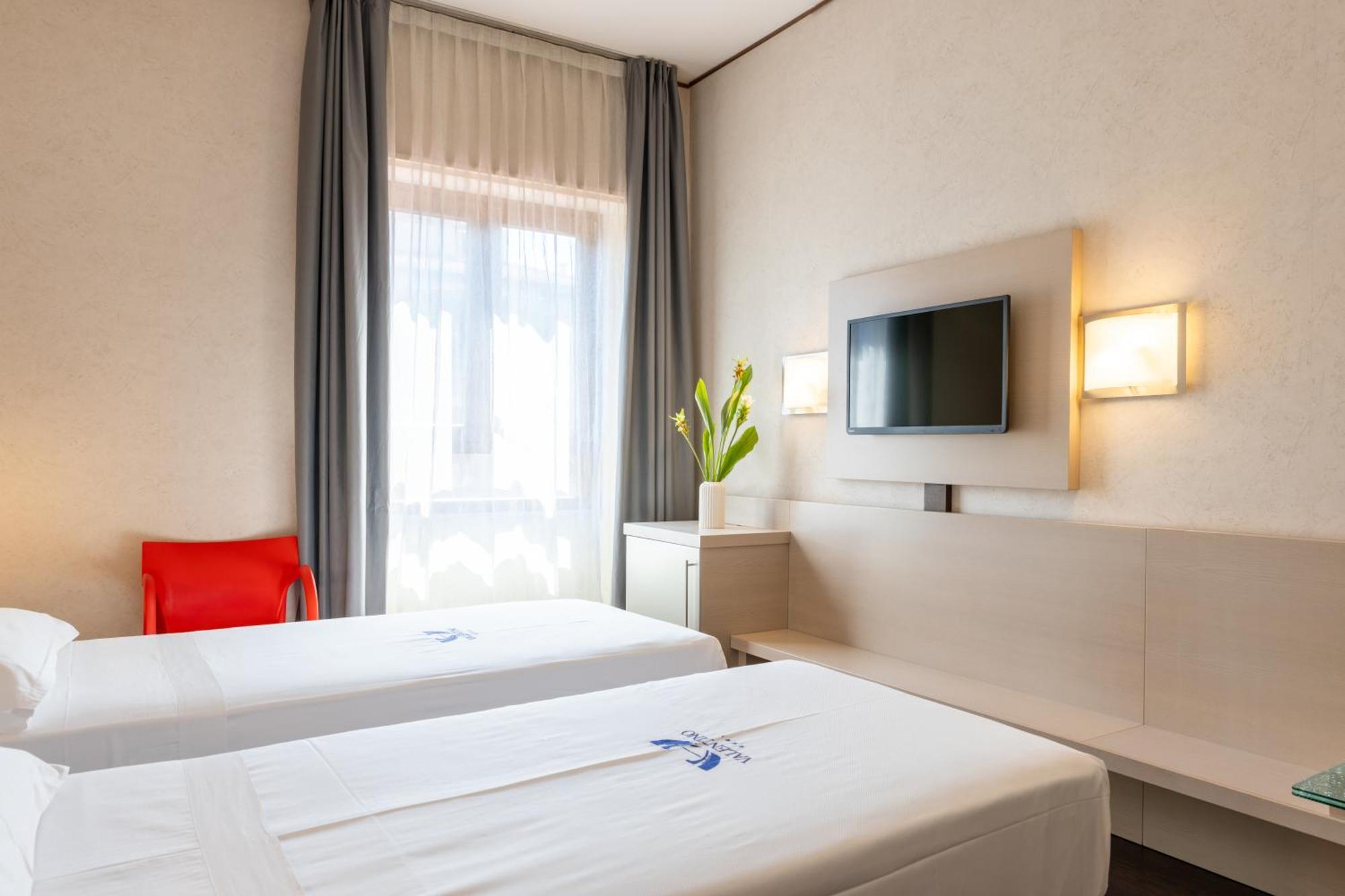 Hotel Valentino Terni Esterno foto