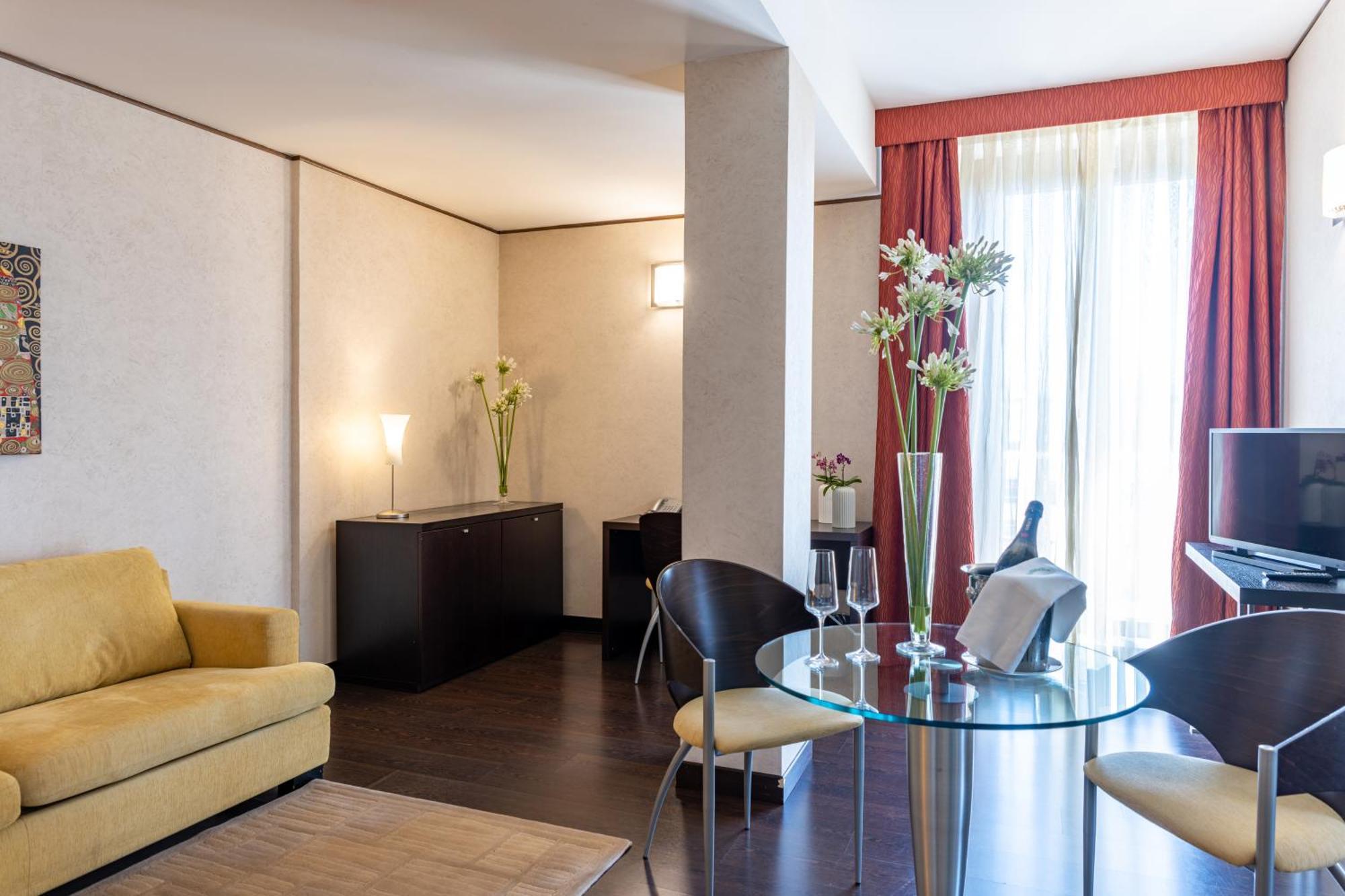 Hotel Valentino Terni Esterno foto
